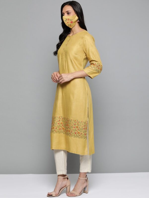 HERE&NOW Women Printed Detail Straight Kurta