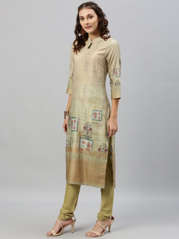 Anouk Woman Floral Printed Kurta Set