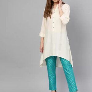 Juniper  Women Solid Cotton Rayon Blend Trail Cut Kurta