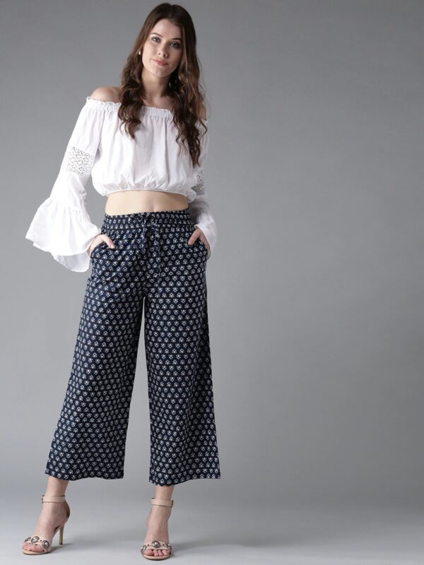 HERE&NOW Women Printed Cropped Wide Leg Palazzos