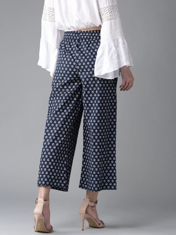 HERE&NOW Women Printed Cropped Wide Leg Palazzos