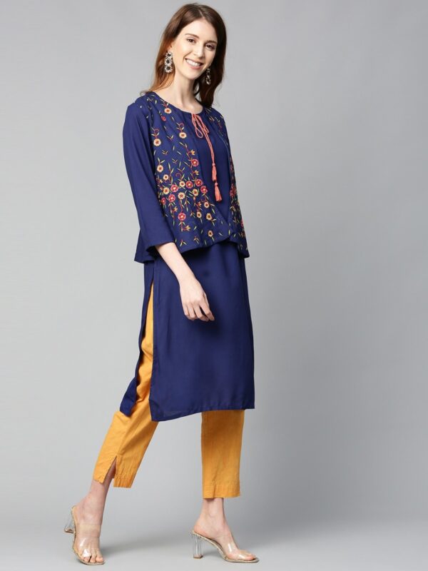 HERE&NOW Women Solid Straight Kurta with Ethnic Jacket