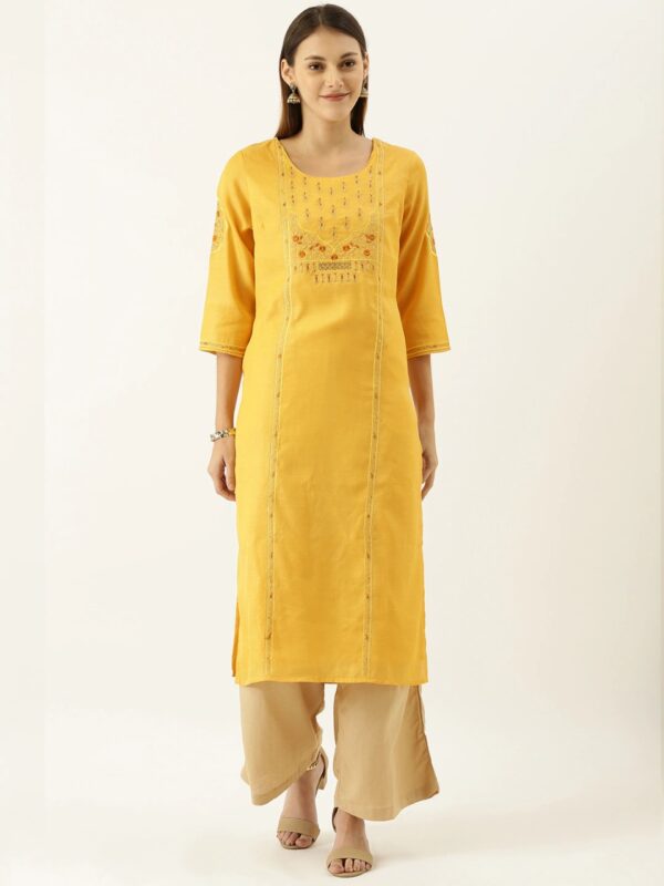 House of Pataudi Women Straight Kurta With Embroidered Yoke Design