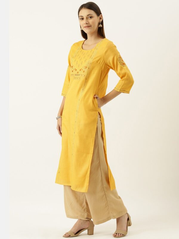 House of Pataudi Women Straight Kurta With Embroidered Yoke Design