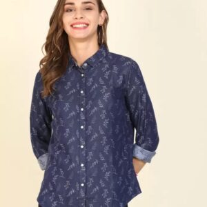 LEVI"S  Women Regular Fit Printed Spread Casual Shirt