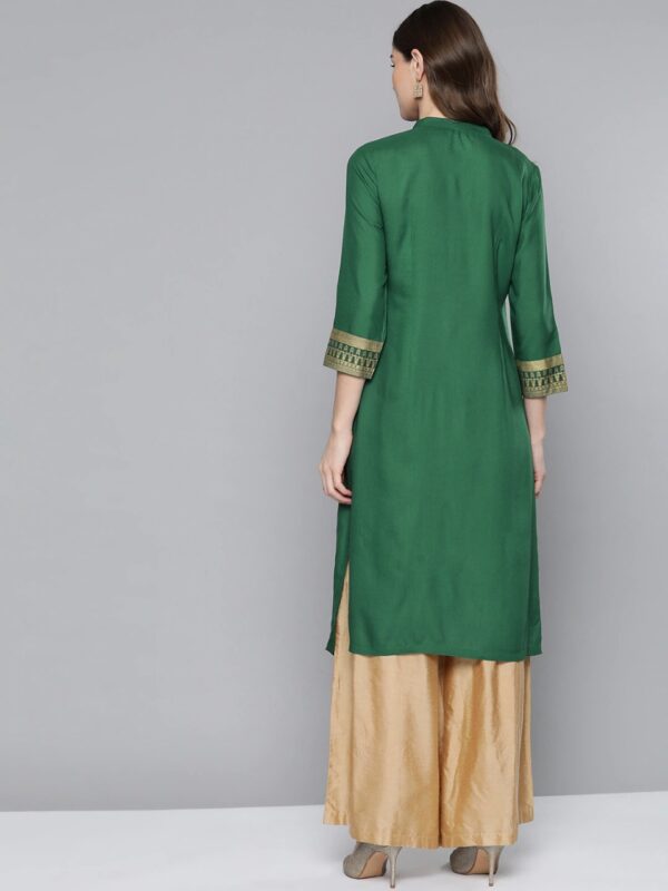 HERE&NOW Women Yoke Design Straight Kurta