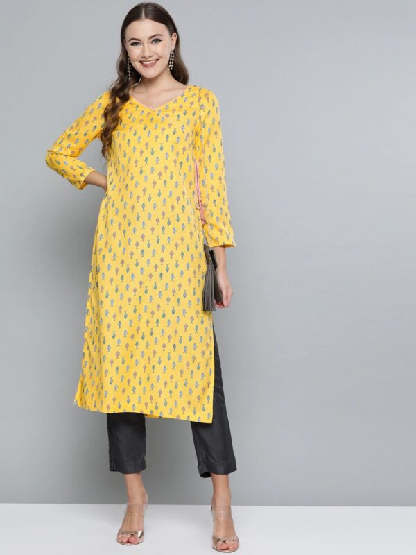 HERE&NOW Women Quirky Print Straight Angrakha Kurta