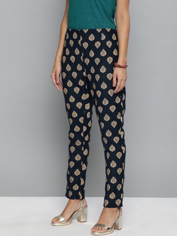 HERE&NOW Women Regular Fit Printed Trousers