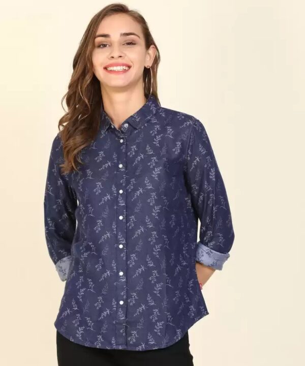 LEVI"S Women Regular Fit Printed Spread Collar Casual Shirt