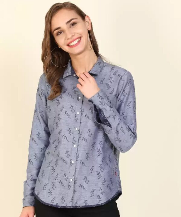 LEVI"S  Women Regular Fit Printed Spread Collar Casual Shirt