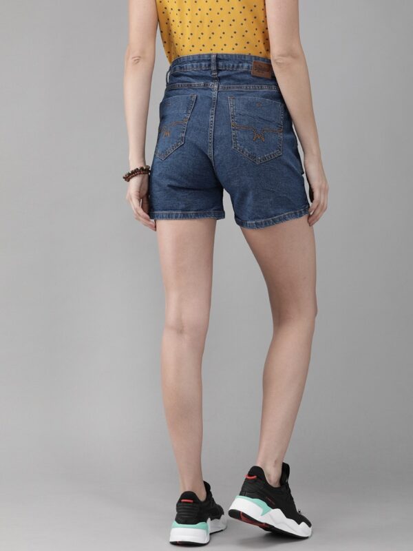 Roadster Women Solid Regular Fit Denim Shorts