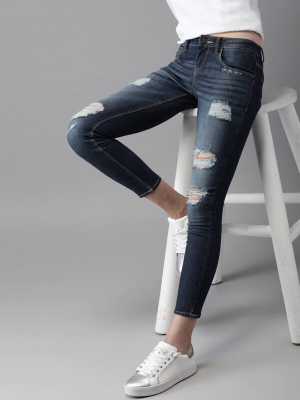 HERE&NOW Women Skinny Fit Mid-Rise Mildly Distressed Stretchable Ankle Length Jeans