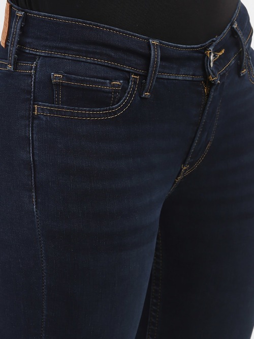 Levi"s Blue Mid Rise Jeans