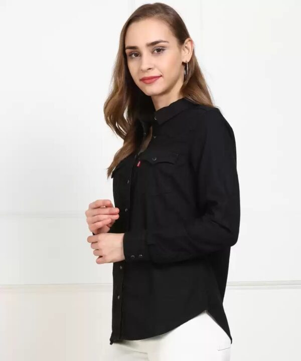 LEVI"S Women Slim Fit Solid Spread Collar Casual Shirt