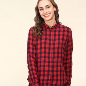 LEVI"S Women Regular Fit Checkered Spread Collar Casual Shirt