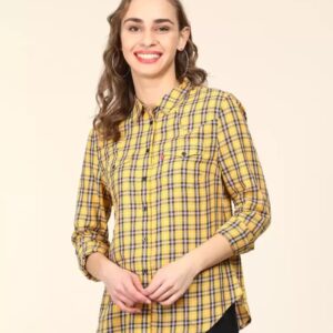 LEVI"S Women Regular Fit Checkered Spread Collar Casual Shirt