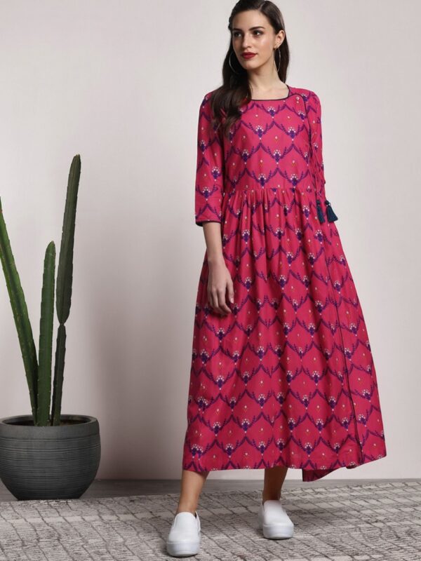 Sangria Women Printed Fit and Flare Dress