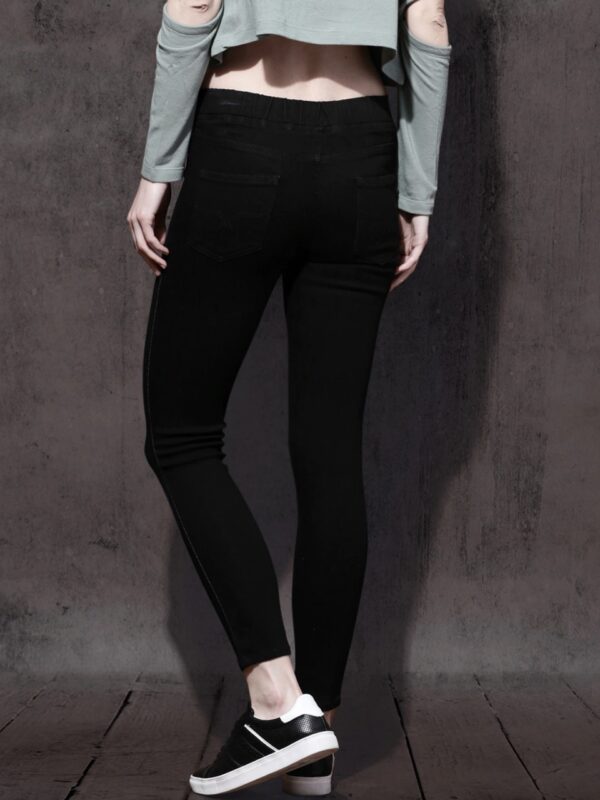 Roadster Women Black Jeggings