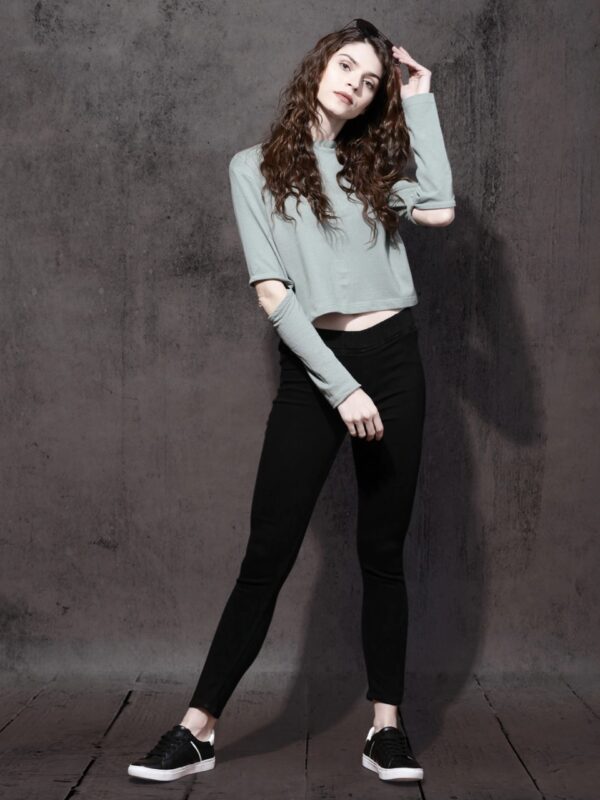 Roadster Women Black Jeggings