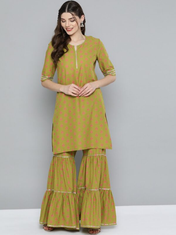 HERE&NOW Women Printed Kurti with Sharara