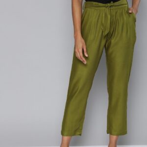 HERE&NOW Women Regular Fit Solid Cropped Parallel Trousers