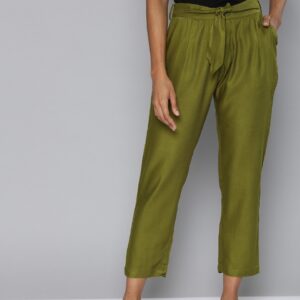 HERE&NOW Women Regular Fit Solid Cropped Parallel Trouser