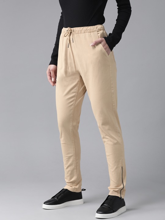 Roadster The Lifestyle Co Women Regular Fit Solid Trousers