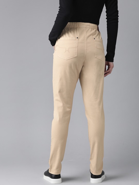 Roadster The Lifestyle Co Women Regular Fit Solid Trousers