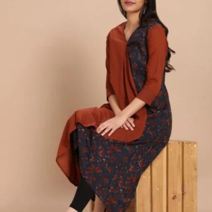 Imara Women Round Neck Printed Kurta