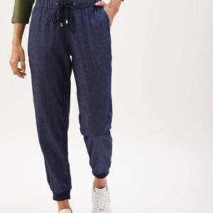 DressBerry Women Regular Fit Solid Cropped Chambray Trouser