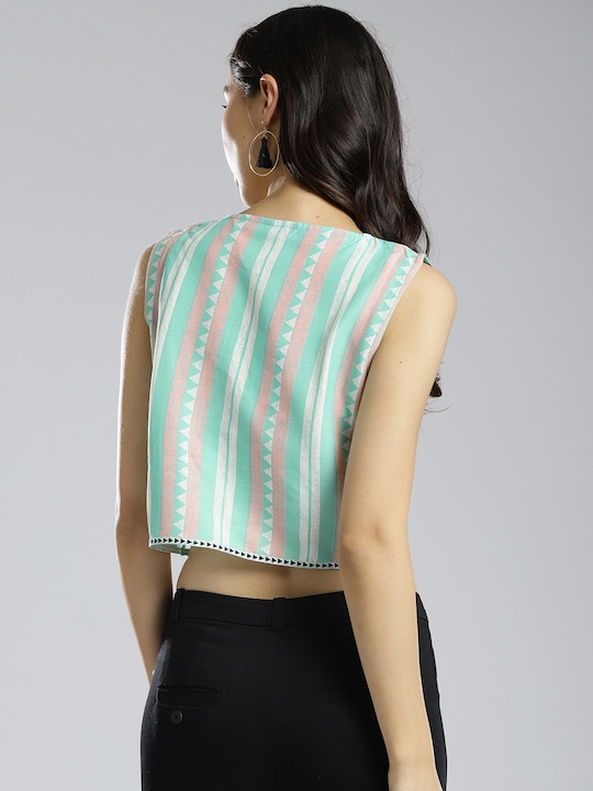 W Women Sea Green Printed Crop Top