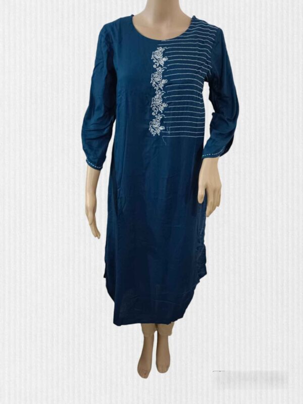 IMARA  Women Kurta and Pant Set