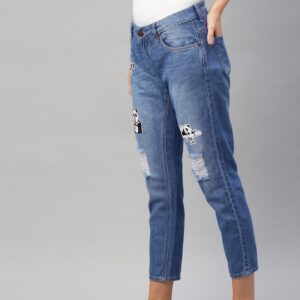 HERE&NOW Women Mildly Distressed Boyfriend Fit Applique Stretchable Jeans