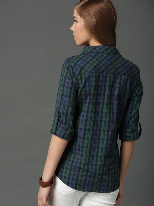 Roadster Women Slim Fit Checked Casual Shirt