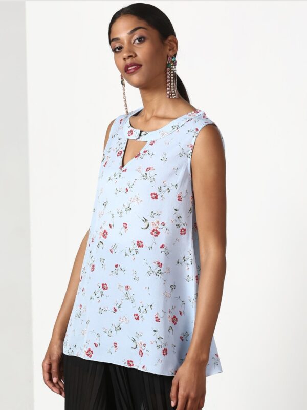 Miss Bennett Women Blue Ditsy Floral Print A-Line Top