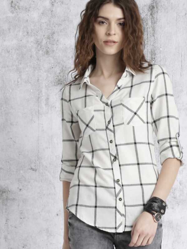 Roadster Women Slim Fit Checked Casual Shirt