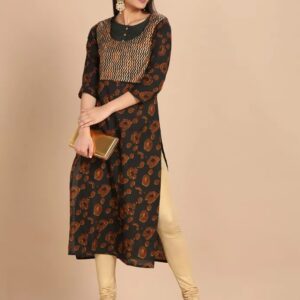 Imara Women Round Neck Printed Kurta