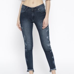 United Colors of Benetton Women Skinny Fit Mid-Rise Stretchable Cropped Jeans