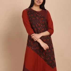 Imara Women Boat Neck Printed Kurta