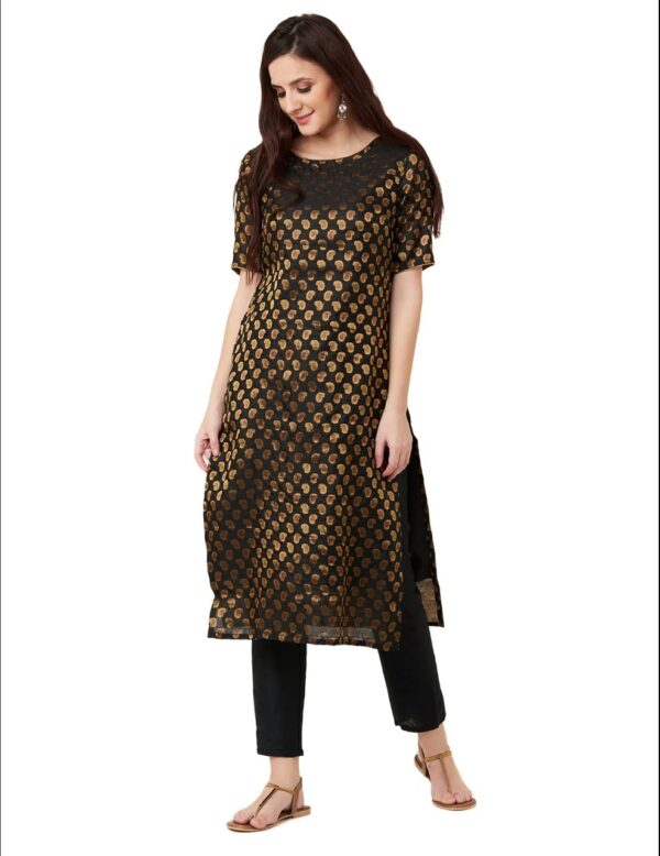 IMARA  Women Kurta and Pant Set Jacquard