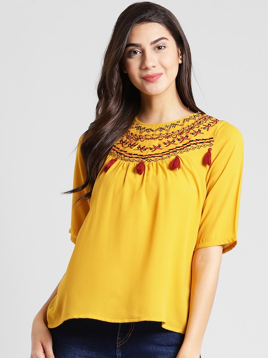 plusS Women Embroidered Solid Top