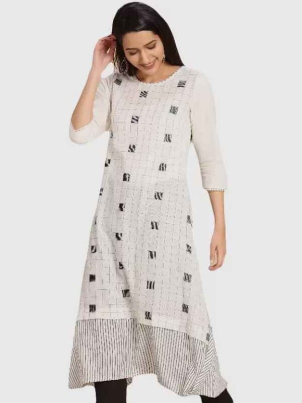 IMARA  Women Printed Cotton Blend Straight Kurta