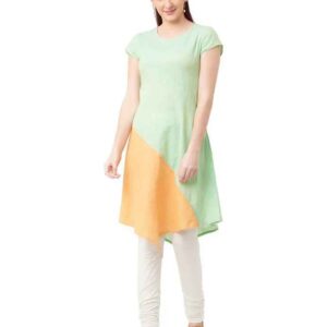 Imara Women Round Neck Solid Kurta