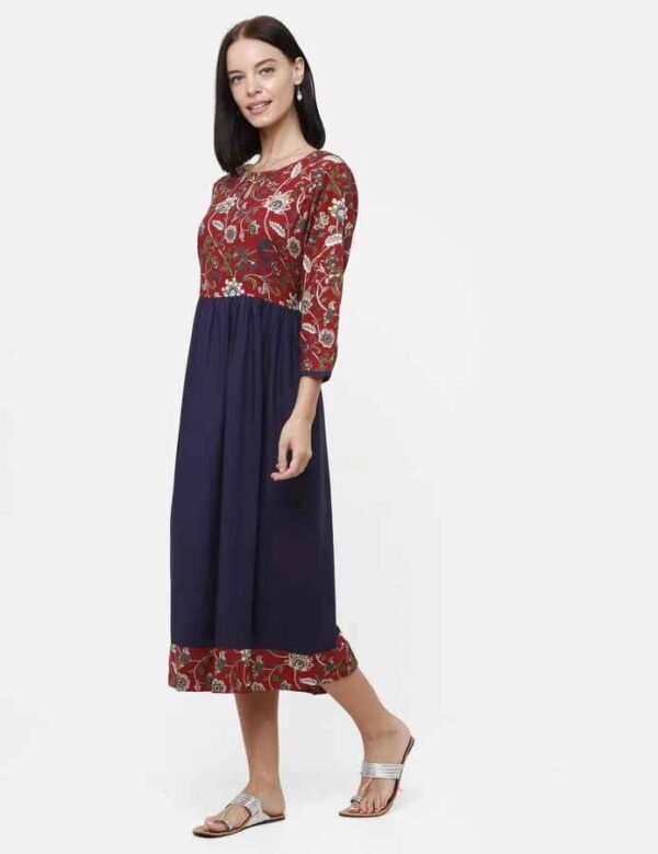 Imara Women Round Neck Printed Dresses