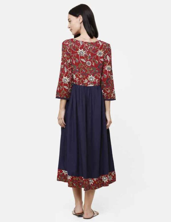 Imara Women Round Neck Printed Dresses