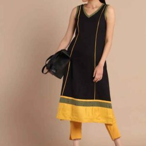 Imara Women V-Neck Solid Kurta