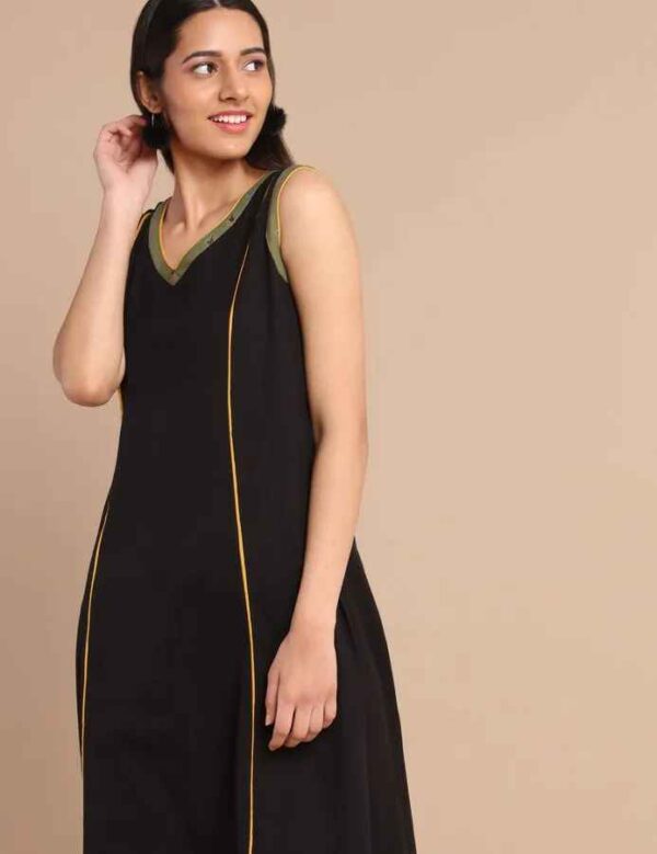 Imara Women V-Neck Solid Kurta