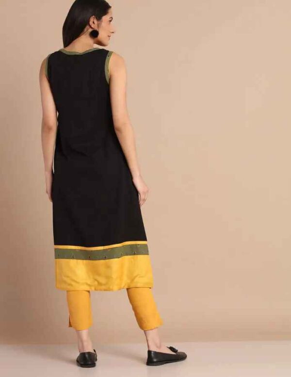 Imara Women V-Neck Solid Kurta