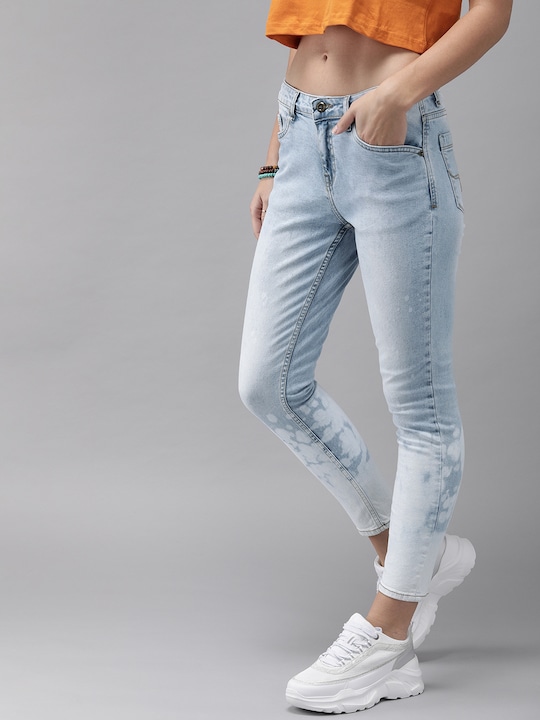 Roadster Women Skinny Fit Mid-Rise Clean Look Stretchable Cropped Jeans