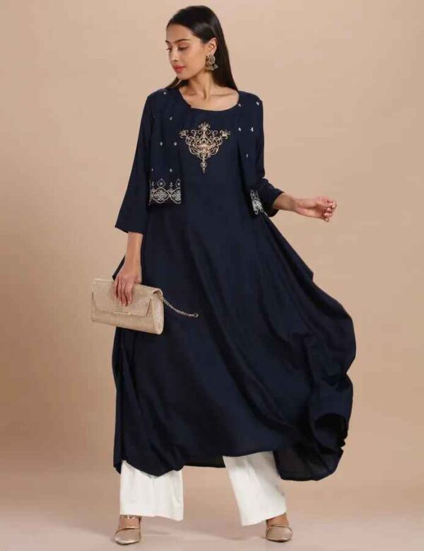 Imara Women Round Neck Embroidered Kurta